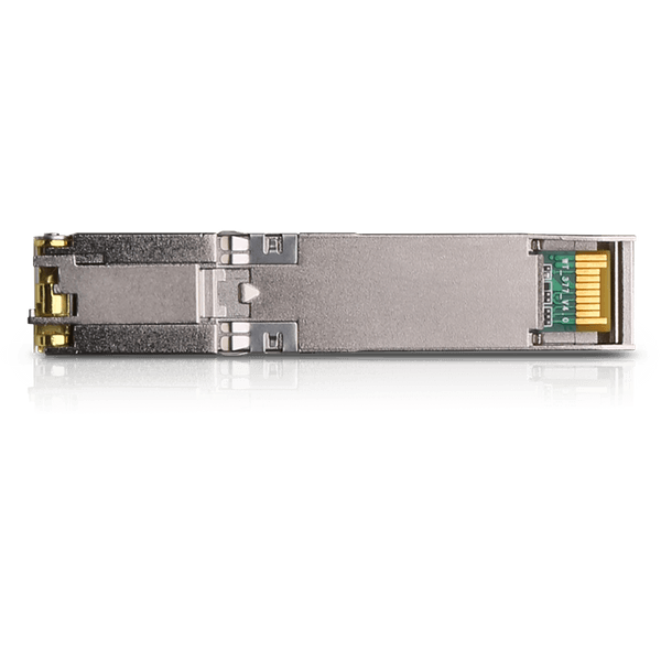UF-RJ45-10G_Back_grande